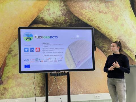 Excange meetings in Agro-Food Robotics Computer Vision and Robotics